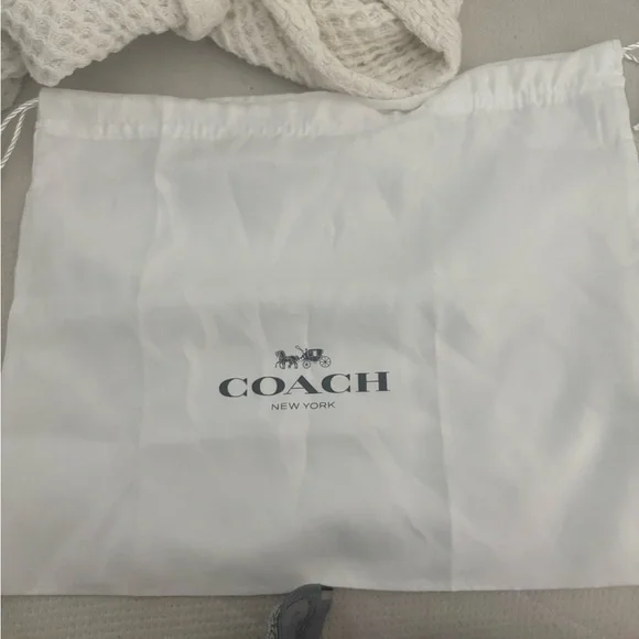 Coach Tabby Shoulder Bag 26 - Picture 7 of 7